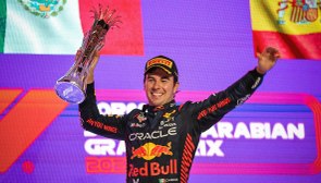 Suudi Arabistan'daki F1 yarışında zafer Red Bull'dan Sergio Perez'in oldu