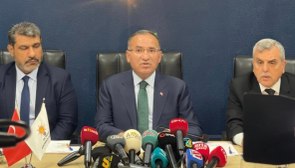 Bekir Bozdağ: Türkiye'de değişmesi gereken muhalefettir
