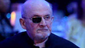 Bıçaklı saldırıda bir gözünü kaybeden yazar Selman Rüşdi: Hala kabuslar görüyorum