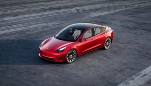Elon Musk, ucuz otomobilini duyurdu: Tesla Model 2