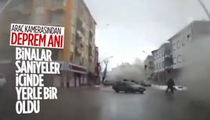 Kahramanmaraş'ta deprem anı ve yıkılan binalar kameraya yansıdı