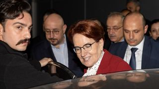 HDP'den Meral Akşener'e: Herkes işine baksın