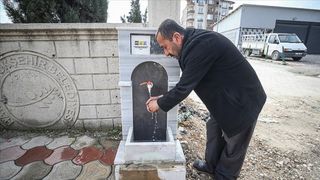 Depremlerin yerle bir ettiği Hatay'da kullanım suyu ihtiyacı için 459 sokak çeşmesi yapıldı