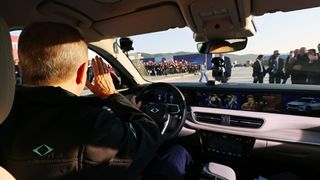 Cumhurbaşkanı Erdoğan'ın, Togg'u besmele ile çalıştırdığı an