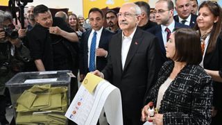 CHP Lideri Kemal Kılıçdaroğlu oyunu kullandı