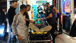 Kocaeli'de motosikletle hafif ticari araç çarpıştı: 2 yaralı