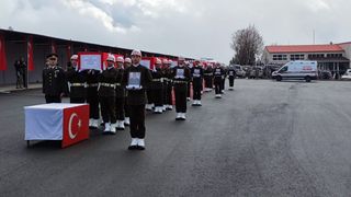 Pençe Kilit şehitlerine veda...