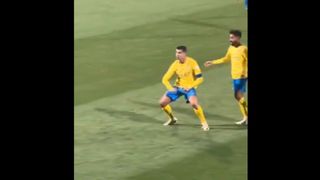 Ronaldo'dan Messi tezahüratı yapan taraftarlara tepki