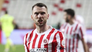 Süper Lig'de ayrılık kesinleşti: Zymer Bytyqi, Antalyaspor'dan ayrıldı