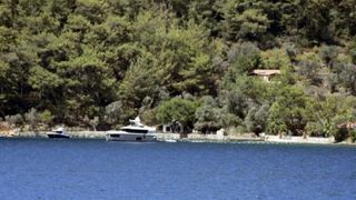 Marmaris'teki villası kaçak çıkan Şahan Gökbakar sessizliğe gömüldü