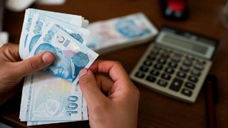 Emekli maaşında zam senaryoları: İşte, 2025’te emeklinin cebine girecek tutar...