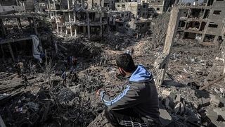 İşgalci İsrail, Gazze'ye yardım girişlerini durdurdu