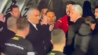 Alanyaspor - Galatasaray maçında gerginlik!