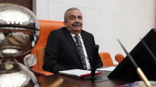 Sırrı Süreyya Önder'in hastalığını Kur'an-ı Kerim ayetiyle değerlendirdiği açıklamaları