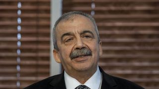 Sırrı Süreyya Önder hayatını kaybetti