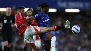 Chelsea, Manchester United'ı tek golle devirdi