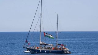 İsrail Ordusu 'Madleen' gemisine müdahale etti: Operasyon anları