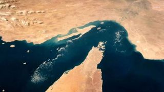 İran'dan beklenen misilleme: Hürmüz Boğazı kapatıldı