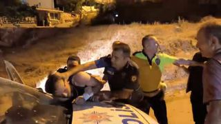 Bursa'daki yangında FETÖ izi: Benzin bidonuyla yakalandı