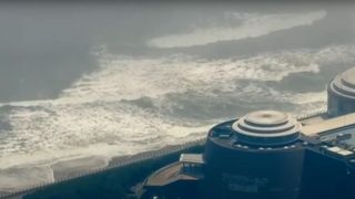 8.8'lik depremin ardından Severo-Kurilsk kentinin bir kısmı sular altında kaldı