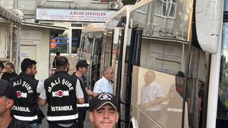 İBB soruşturmasında gözaltına alınan 24 kişi adliyeye sevk edildi