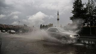 İstanbul'da kuvvetli sağanak 2 gün sürecek: Tarih belli oldu
