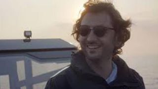 Ünlü iş insanı denizde kayboldu: Yatı parçalanmış halde bulundu