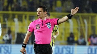 Atletik testi geçememişti: FIFA kokartlı hakem Halil Umut Meler'de son durum