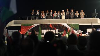 Diyanet İşleri Başkanı Ali Erbaş, İstanbul'daki Gazze yürüyüşünde dua etti