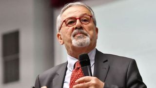 Balıkesir'de şiddetli deprem! Naci Görür: Daha büyüğü olacağını sanmıyorum