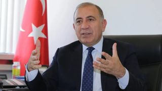 Gürsel Tekin'in Ekrem İmamoğlu ile Özgür Özel hakkındaki sözleri yeniden gündemde