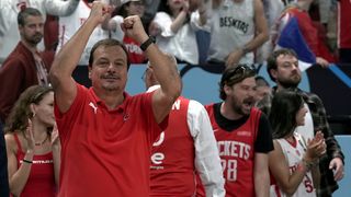 Ergin Ataman: Sırbistan'ı yenerek tarihi değiştirdik