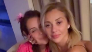 Dilan Polat ve Feyza Altun'un samimi anları