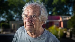 Nobel ödüllü Perez, Netanyahu'nun tutuklanması için mahkemeye başvurdu