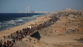 Ateşkes sonrası Gazze’de umutlu dönüşler başladı