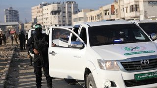 Hamas'ın Gazze'deki İsrailli esirleri bugün bırakabileceği öne sürüldü