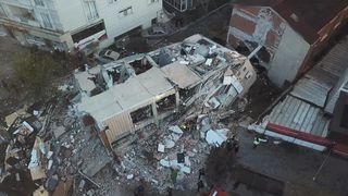 Gebze'de çöken binanın kaydığı ortaya çıktı