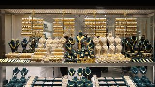 Altın düşüşünü sürdürdü! 4 Kasım'da piyasalar