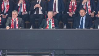 Cumhurbaşkanı Erdoğan, A Milli Basketbol Takımı'nın maçını izledi