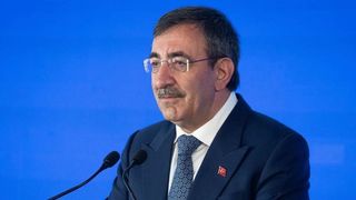 Cevdet Yılmaz'dan asgari ücret mesajı: Bir denge bulmalıyız