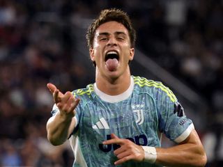 Kenan Yıldız mükemmel attı! Juventus, Al Ain'i farklı geçti