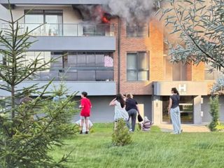 Eskişehir'de buzdolabından çıkan yangın bütün evi sardı