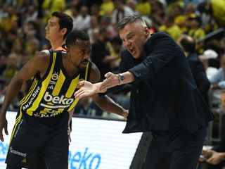 TBF Disiplin Kurulu'ndan Fenerbahçe'ye 210 bin lira para cezası