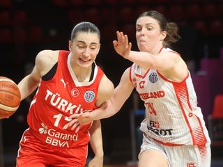 Kadınlar Avrupa Basketbol Şampiyonası'nda ikinci gün sona erdi