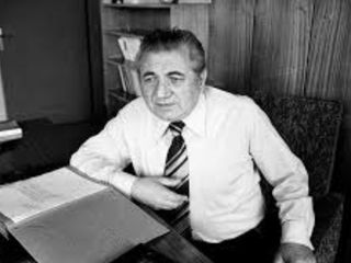 Türk şiirinde bir halk ozanı: Cahit Külebi