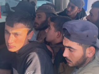 Hatay'da göçmen kaçakçısına suçüstü