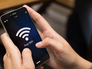 Kota bitti derdi yok: Bu operatör ücretsiz internet keyfi yaşatacak