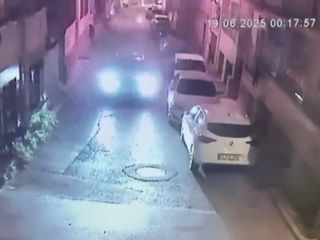 İstanbul'da otomobildeki cinayet güvenlik kamerasında