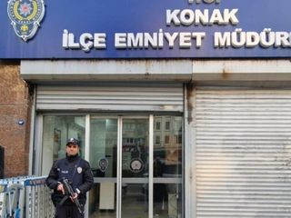 İzmir'de şüphe üzerine durdurulan şahıs firari uyuşturucu taciri çıktı