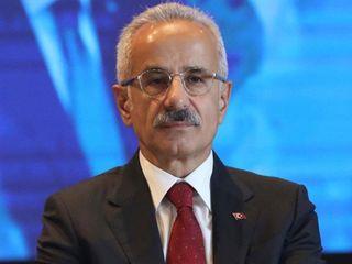 Abdulkadir Uraloğlu: Otoyolu 1700 kilometrelerden 3 bin 800 kilometrelere çıkardık